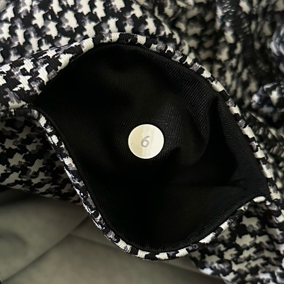 Lululemon Wunder Under Crop Legging III in Scatter Star Arctic Gray Black Sz 6 - Picture 9 of 10